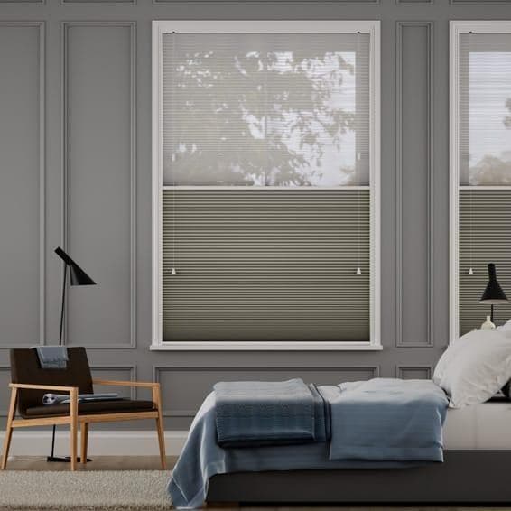 【最終値下げ】未使用　ハニカムシェード　ライトグレー　159.5×90