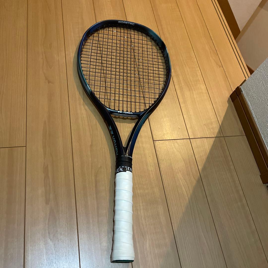 硬式テニスラケットeゾーン100