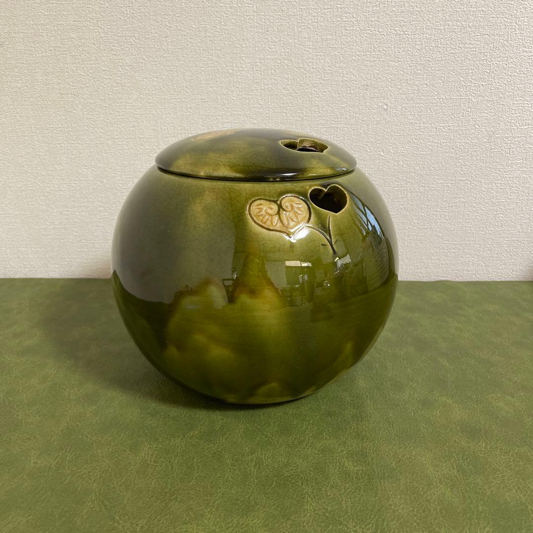 火鉢 織部　蓋付き　香炉　蚊取り線香入れ 花器 炭 灰 陶器 透かし インテリア