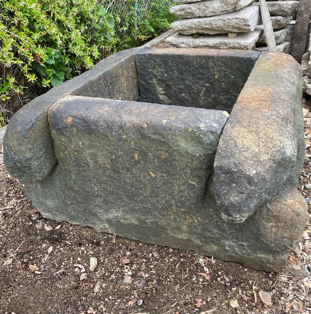 丹波鞍馬石製角井筒