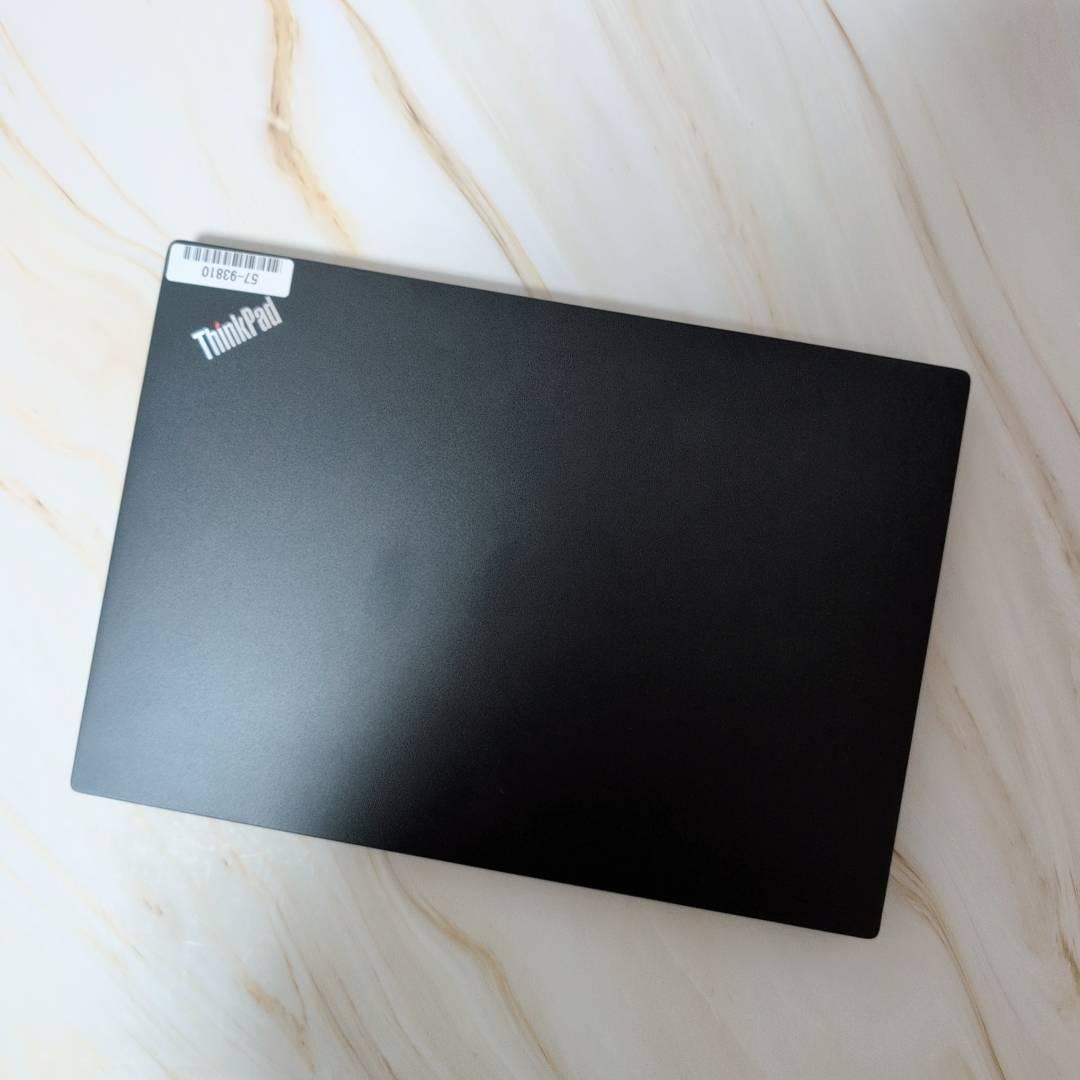 Lenovo ThinkPad 第8世代 Core i5 8GB 256GB