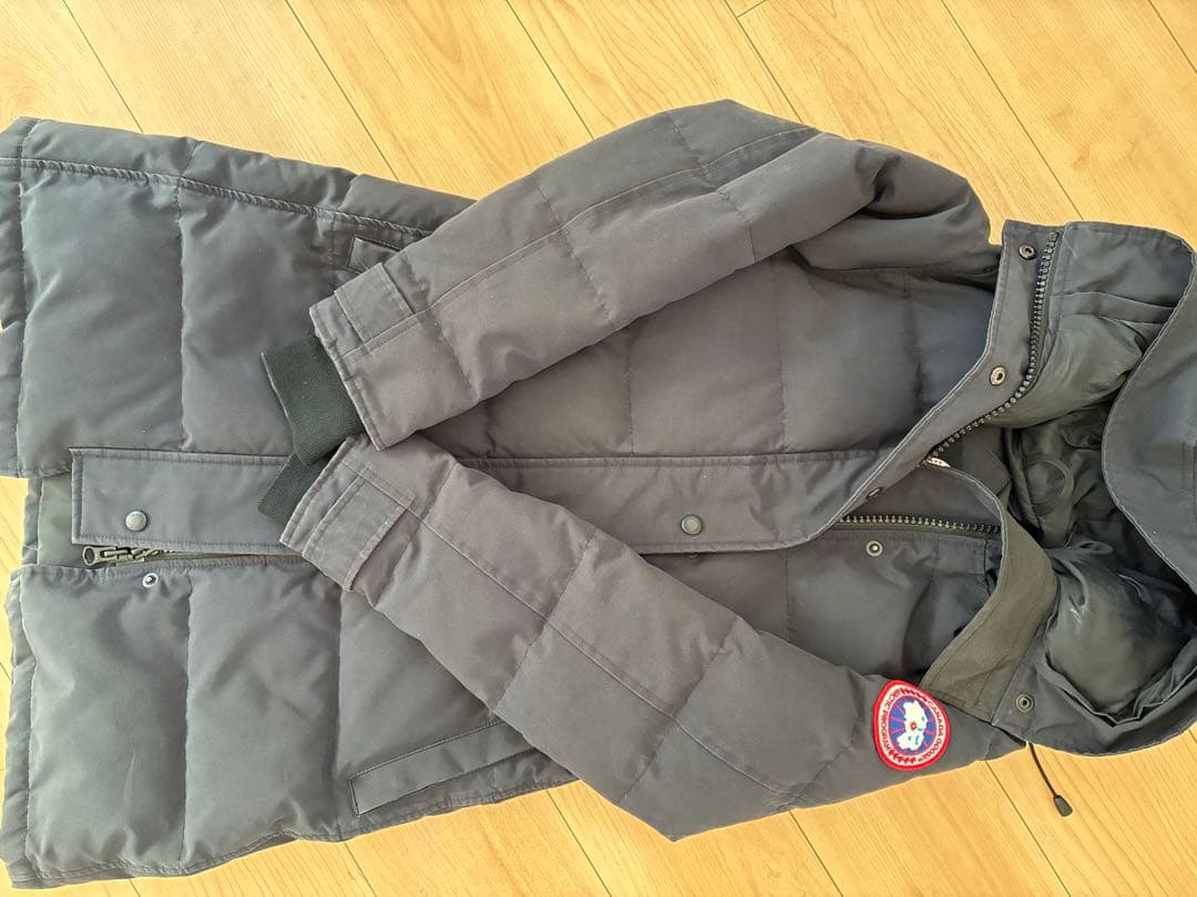   ダウンコート　ダウン　カナダグース　レディース