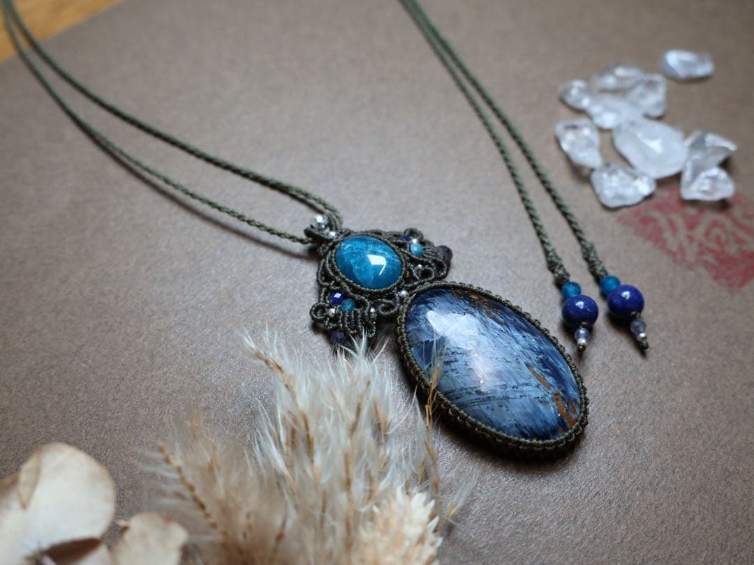 ピーターサイト　アパタイト　マクラメ　ネックレス