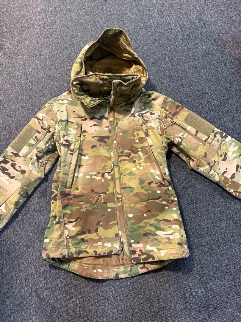 CONDOR コンドル　サミット　マルチカム 美品　ソフトシェルジャケット