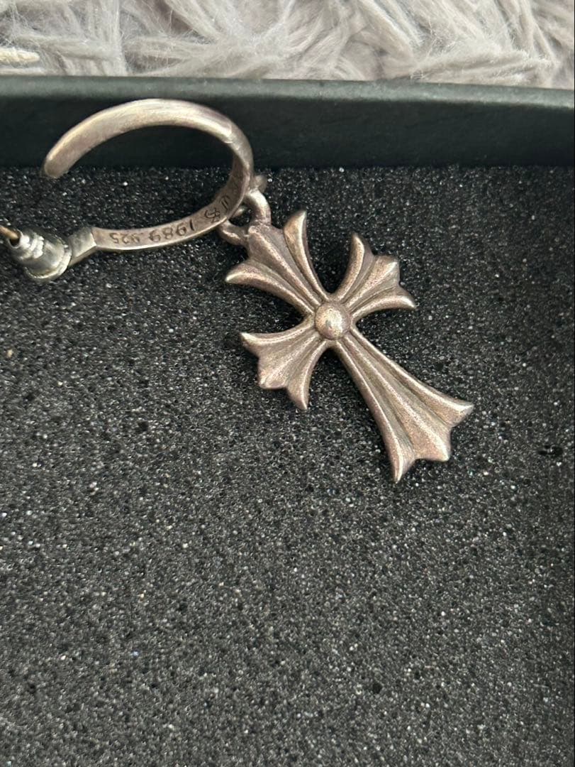 CHROME HEARTS タイニーCHクロス フープ ピアス シルバー 925