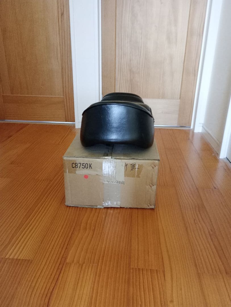 CB750four タックロールタイプシート