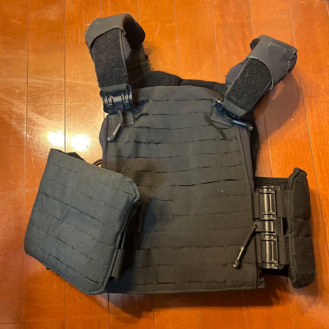 FIRST SPEAR プレートキャリア Strandhogg BK Mサイズ