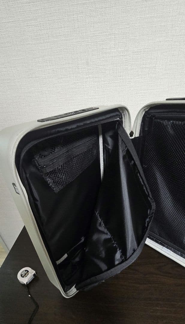 未使用　美品　MAIMO　キャリーケース　白