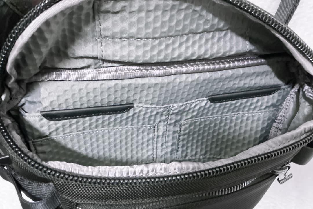 【正規品】TUMI ALPHA BRAVO 「クラシファイド」ウエスト・パック