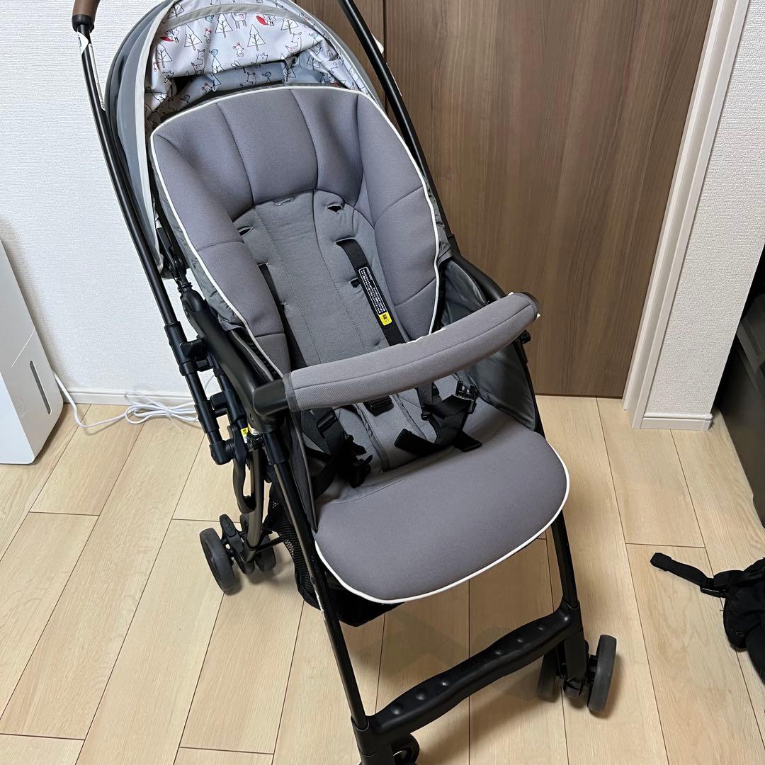 アップリカ カルーンエアー　A型ベビーカー ハイシート 超軽量 両対面　おまけ付