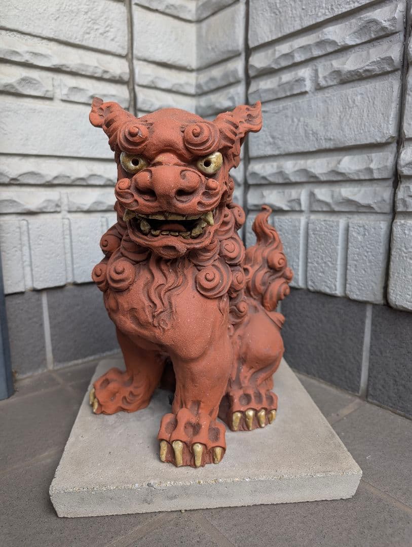 ◆手捻りシーサー　33cm　名波均 作 ❈魔除け、守り神、置物