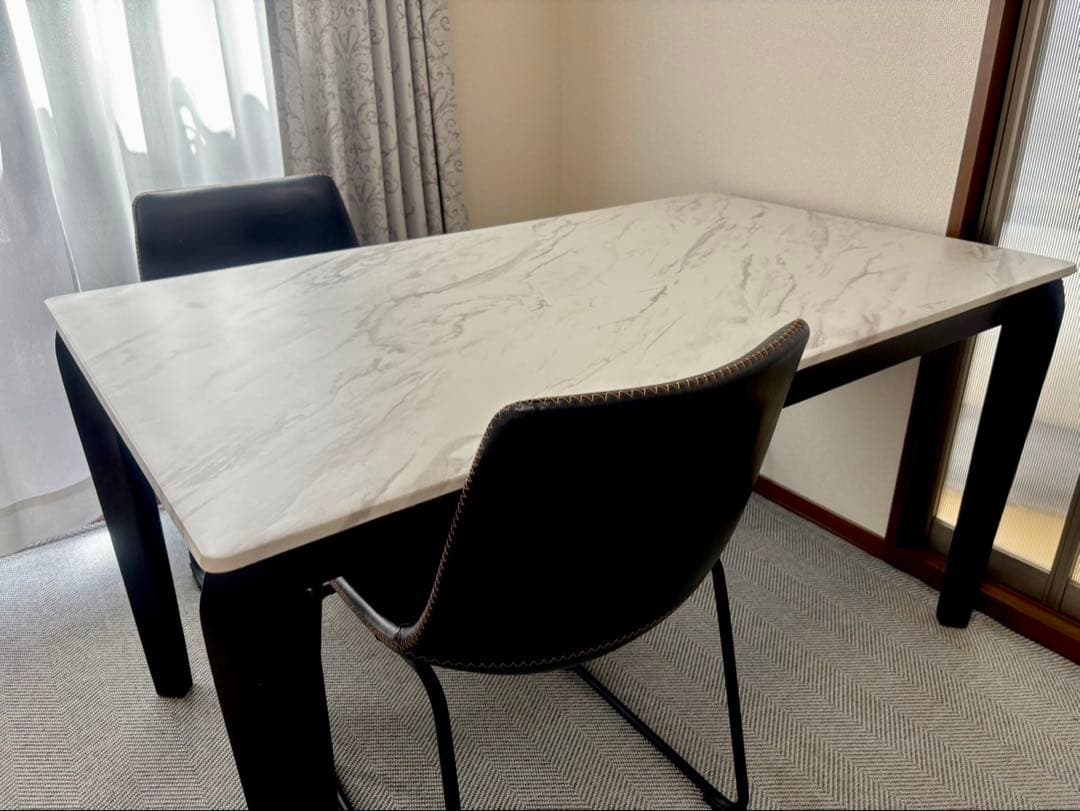 【兵庫】ダイニングテーブル