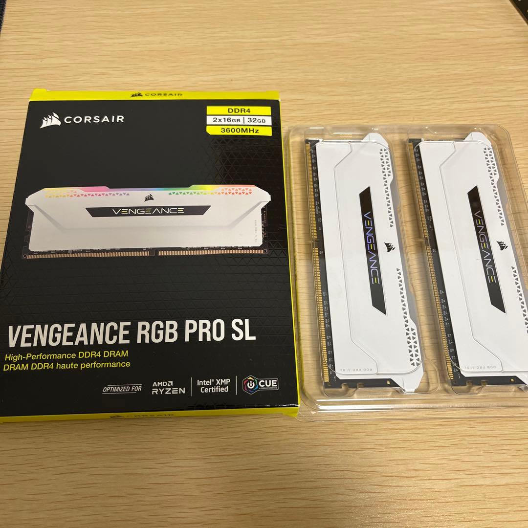 CORSAIR vengeance RGB PRO SL 32gb（16×2）