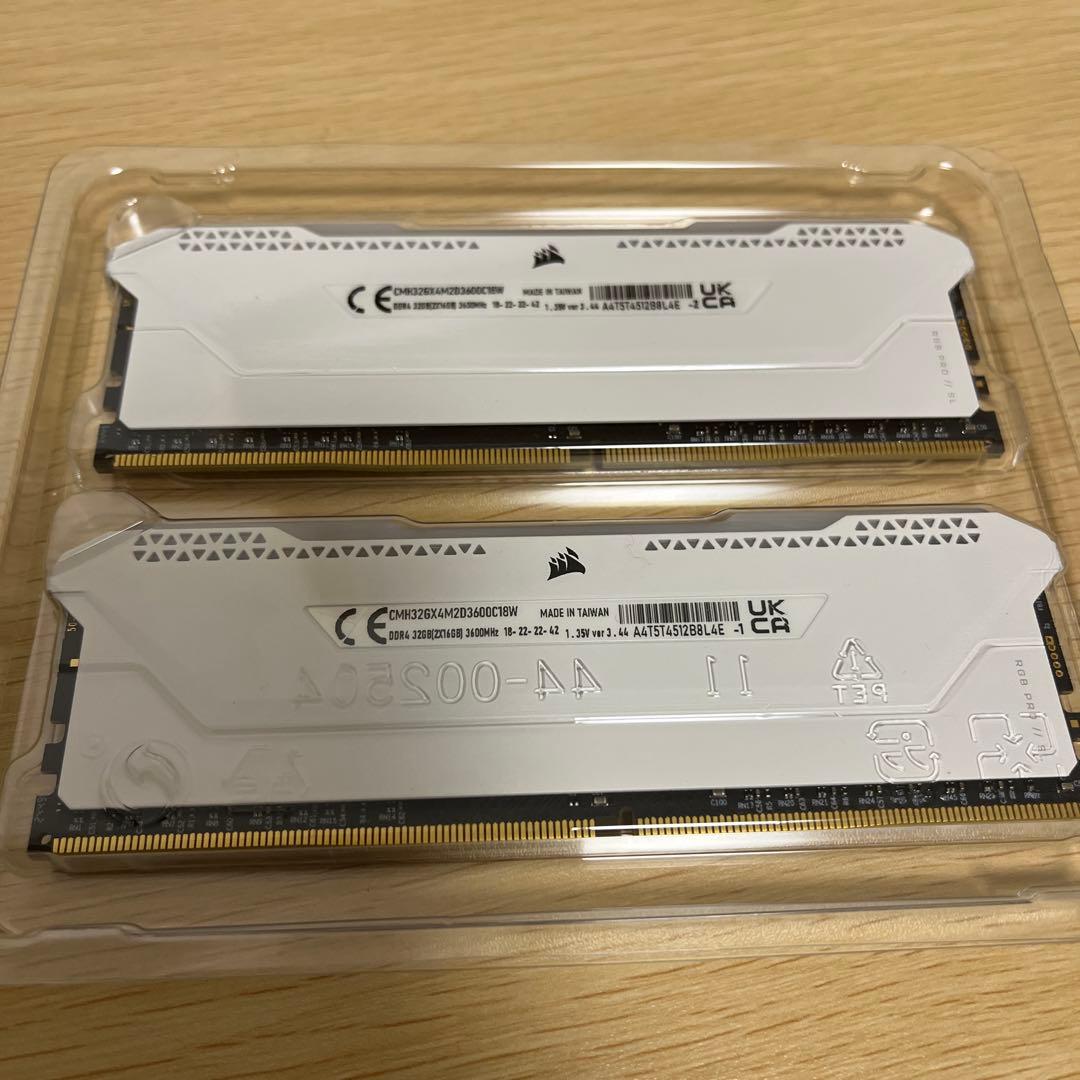 CORSAIR vengeance RGB PRO SL 32gb（16×2）