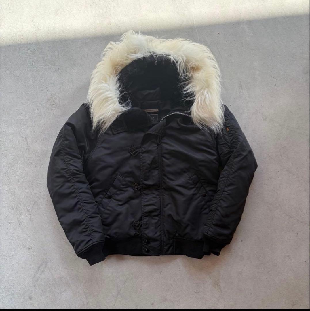 アルファインダストリーズ　n2b