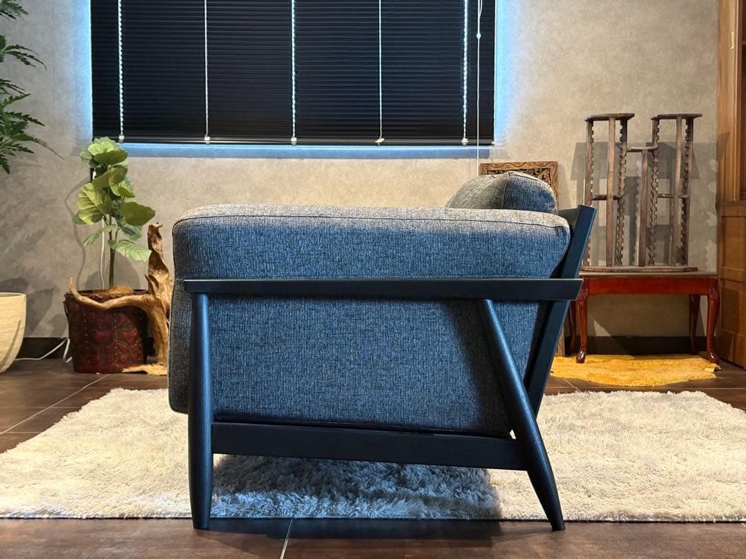 FUJIEI 富士栄　モダン　2Pソファ　アームソファ　リビング　ブラック　HZ