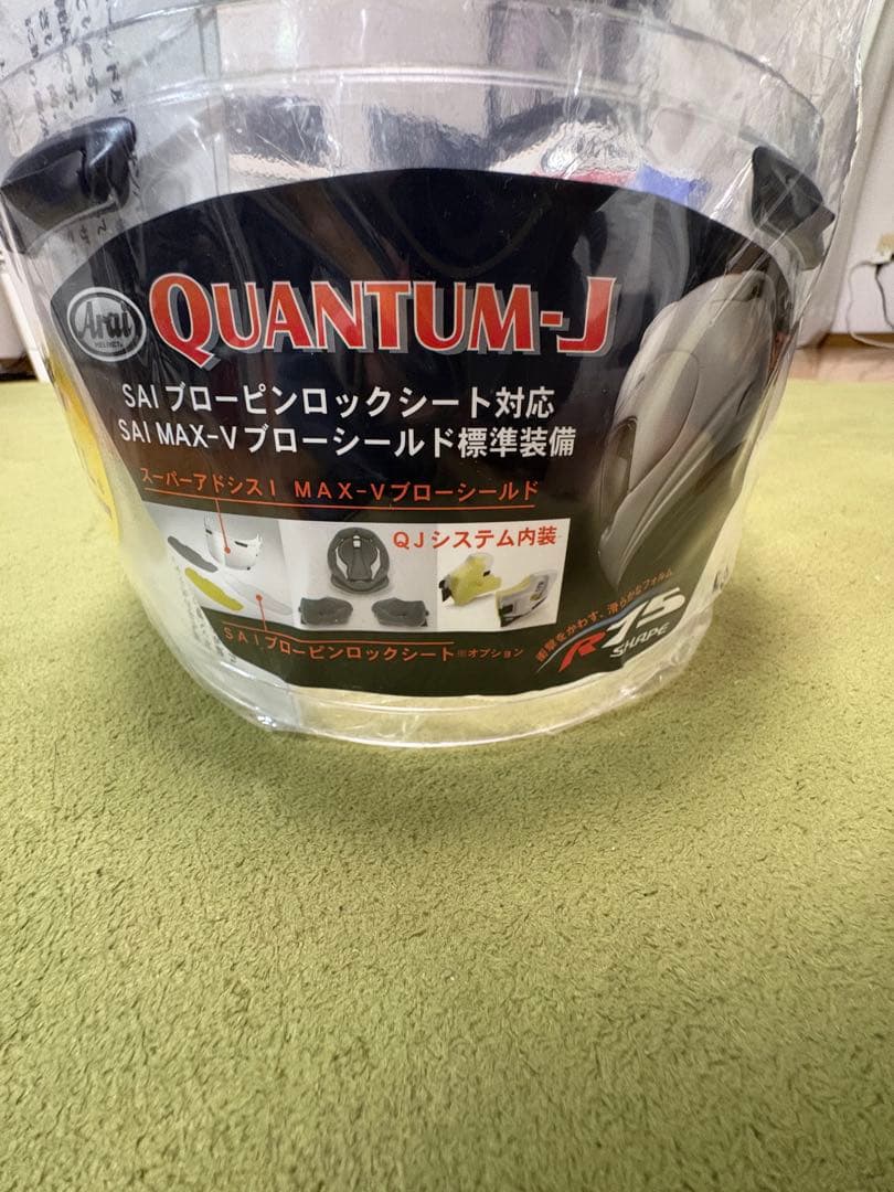 Arai Quantum-J フルフェイスヘルメット　シールド付き