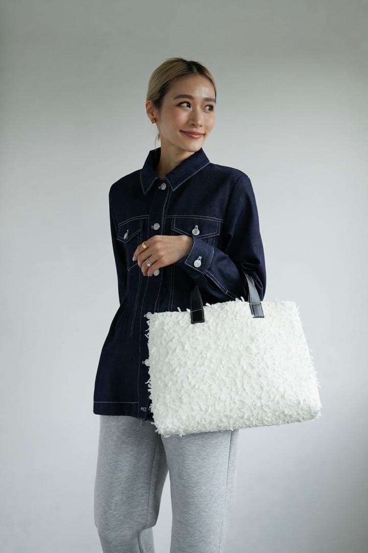 タグ付き新品 ELLIE ジャガードトートバッグ M オフホワイト A4 PC