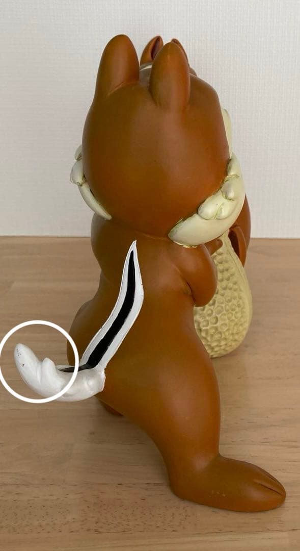 ディズニーストア　チップとデール 陶器製フィギュア