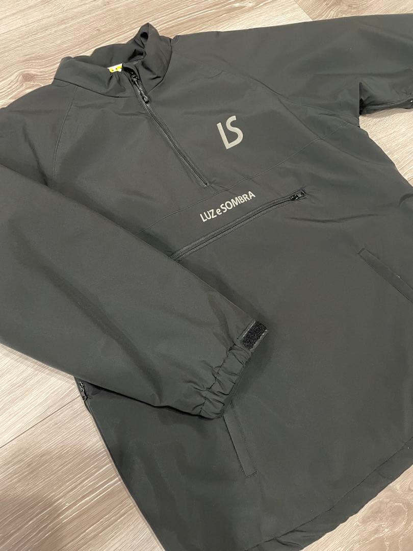 ルースイソンブラ サーモライト ジャケット