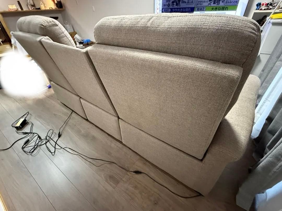 【からあげ】ニトリ Nビリーバー 電動リクライニングソファ 3人掛け