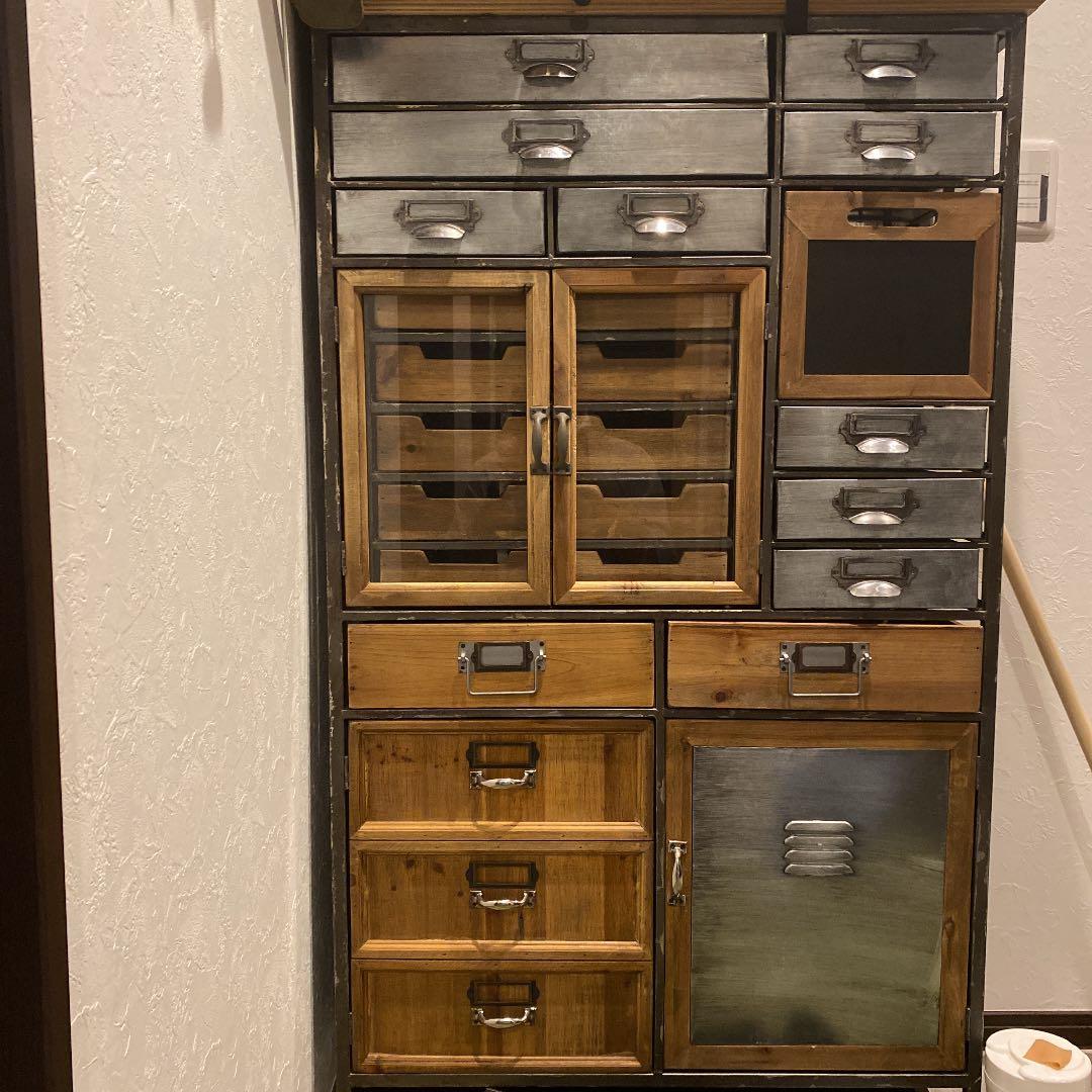 キャビネットラック　ブリキ　アンティーク調　レトロ調　棚