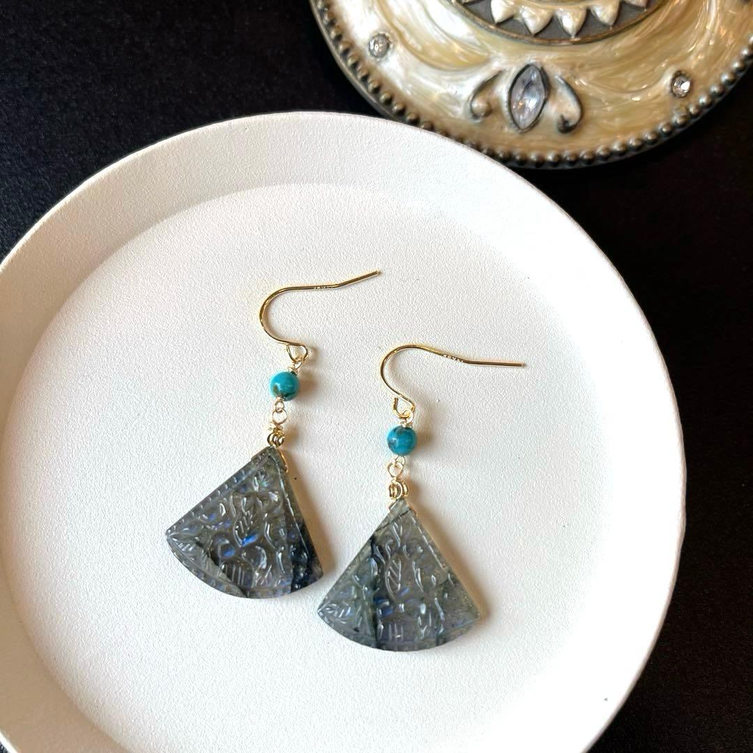 Kaya様✴︎ラブラドライト.ピーチムーン.ブルーライラックカービング＊チャーム