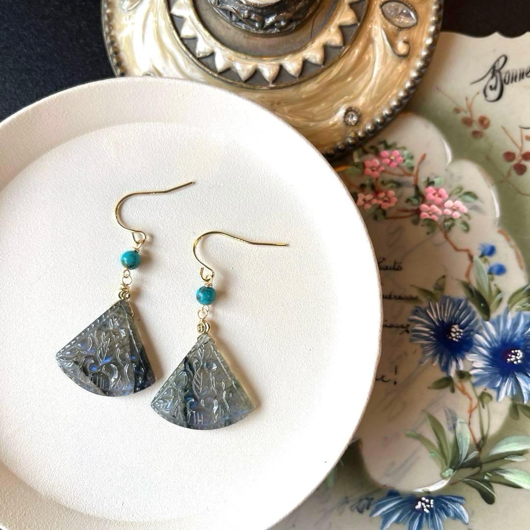 Kaya様✴︎ラブラドライト.ピーチムーン.ブルーライラックカービング＊チャーム