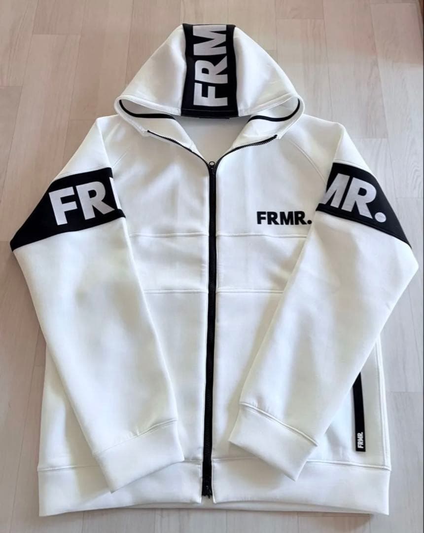 FRMR. ストレッチ　セットアップ ホワイト×ブラック　サイズ2XL
