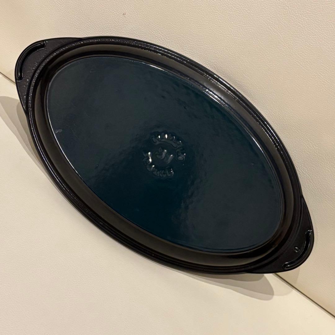 ストウブ　シャローオーバルホットプレート