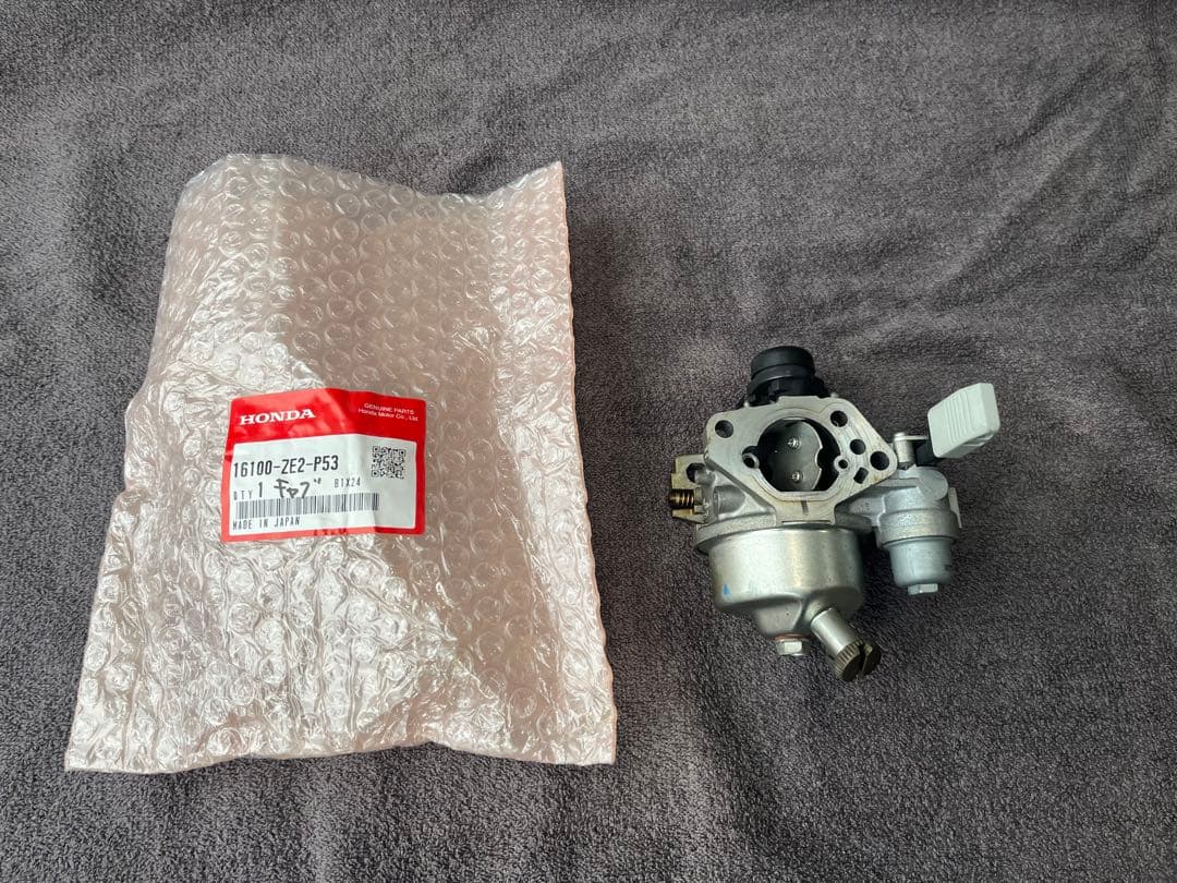 ホンダ　除雪機パーツ　16100-ZE2-P53 キャブレター　中古
