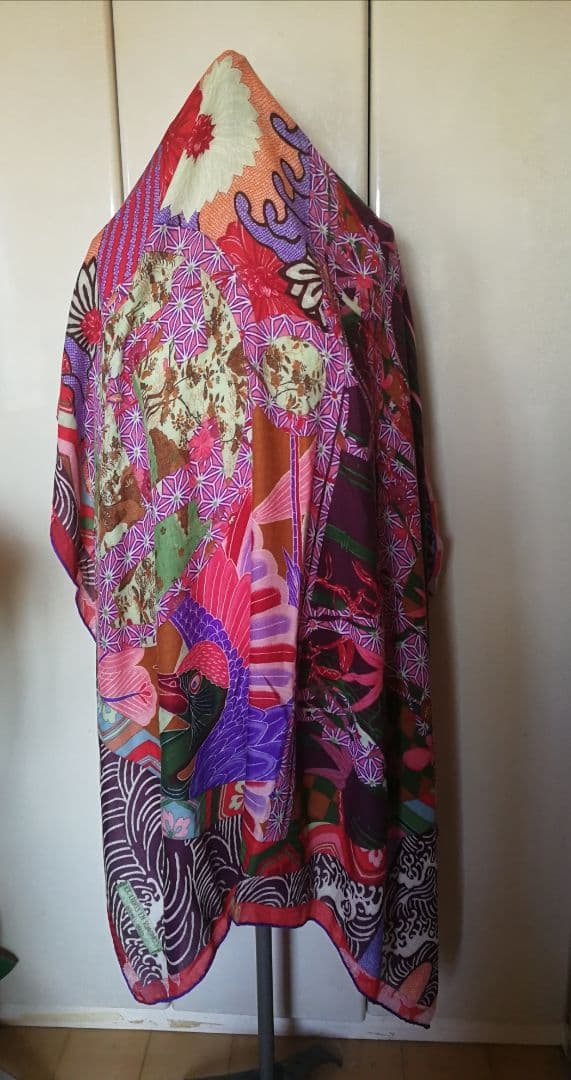 エルメス　HERMES　スカーフ　カレ　ジェアン　キモノエクスリブリス