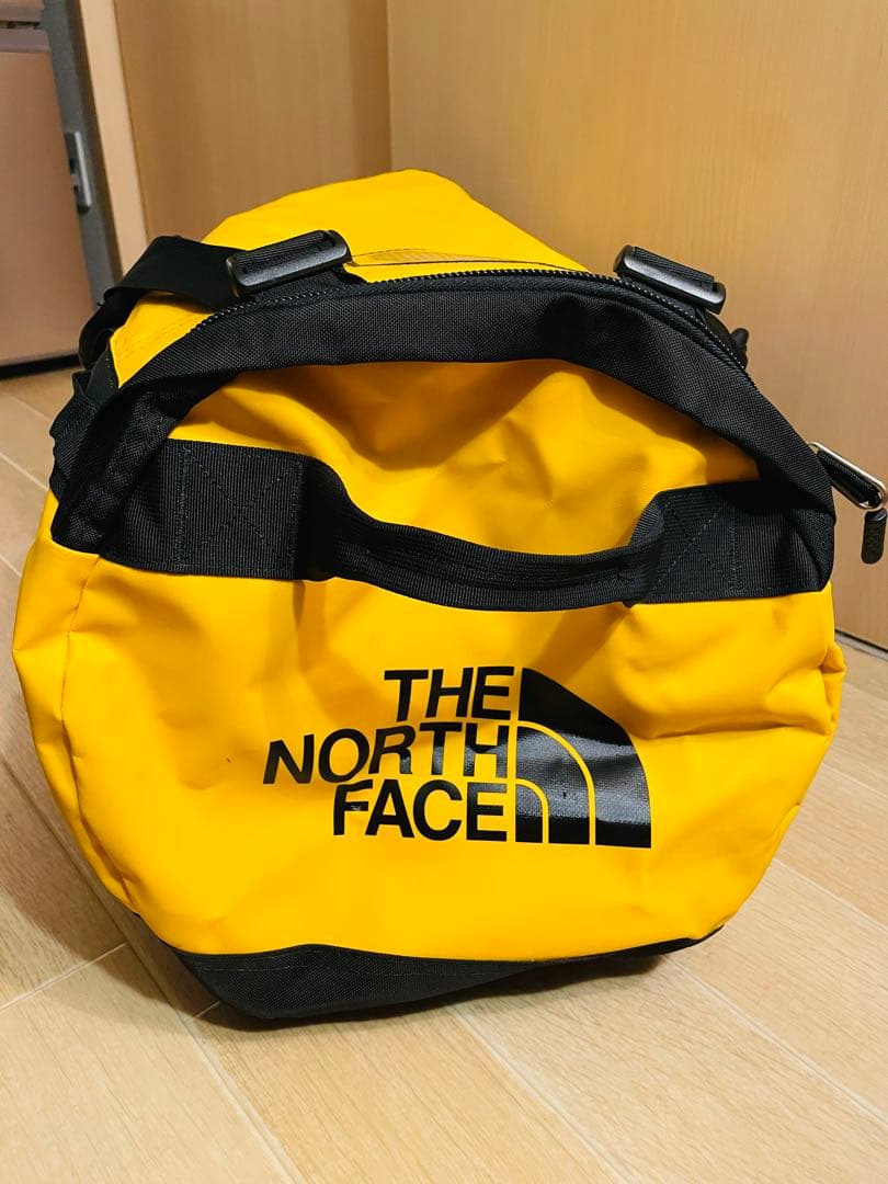 【値下げ】ノースフェイスイエローダッフルバッグM 71L 2way美品