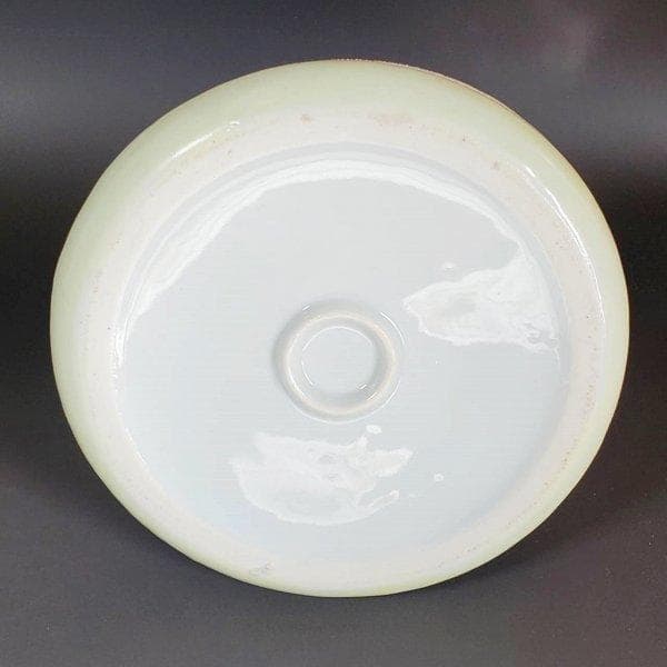 里帰り　21.5㎝　　オールドニッポン　緑蒼地一陳盛上花図紋片耳飾壷