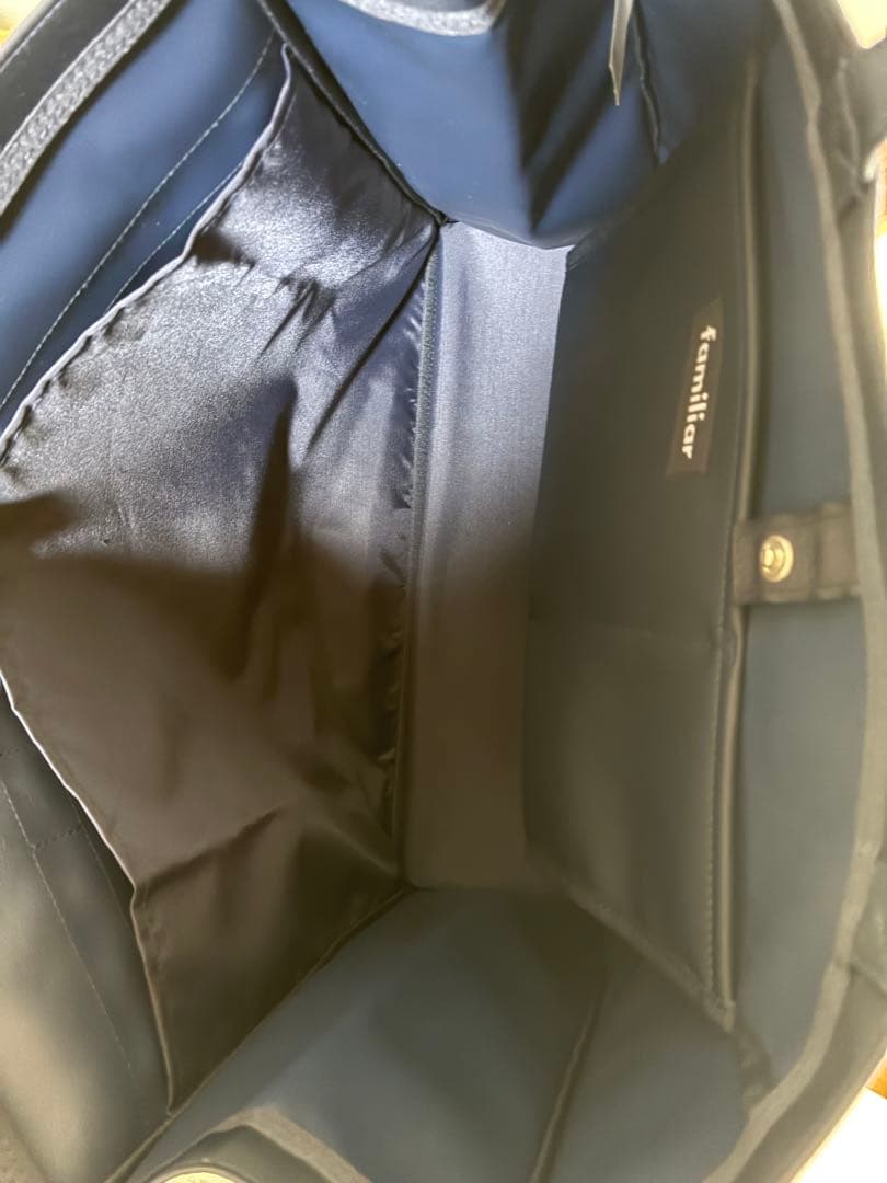 familiar ファミリア ネイビー お受験用トートバッグ 耐水性