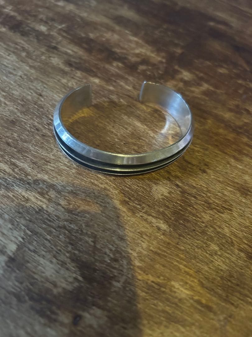 トムホーク　バングル