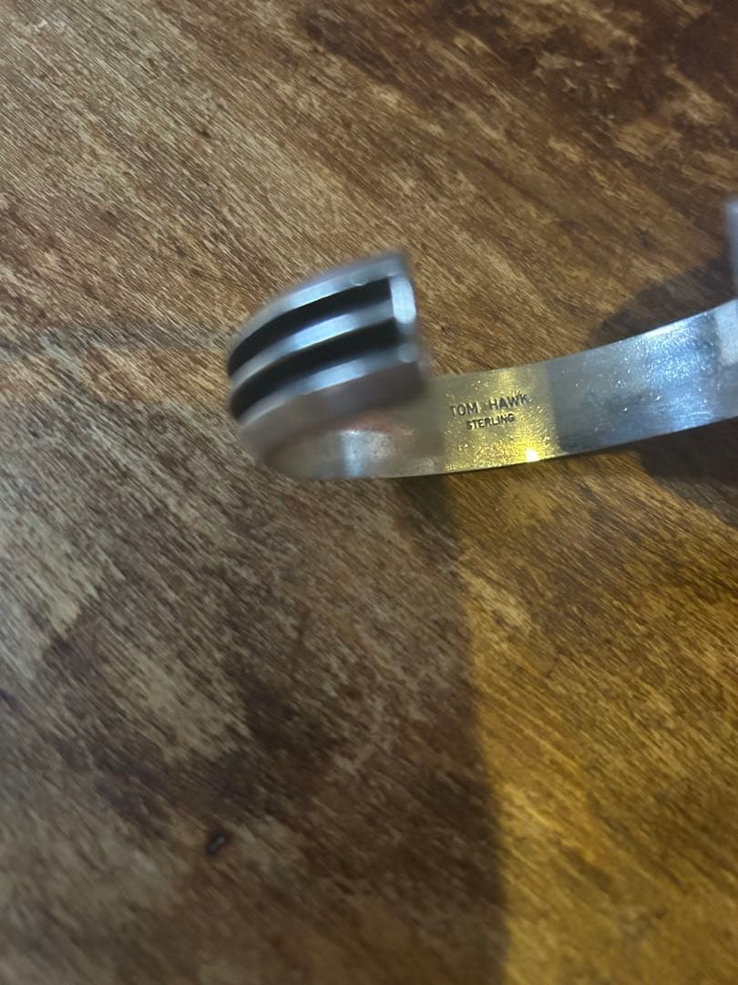 トムホーク　バングル