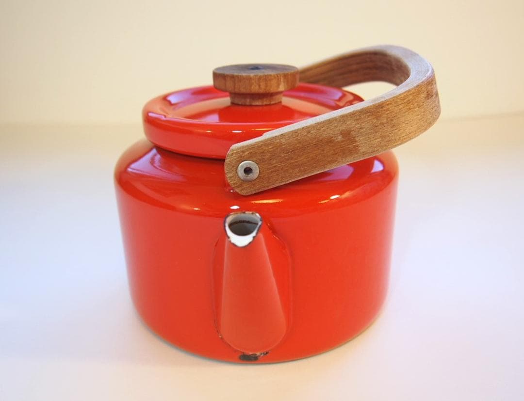 綺麗な赤★FINELホーローケトルHeikkiOrvolaフィネルヴィンテージ