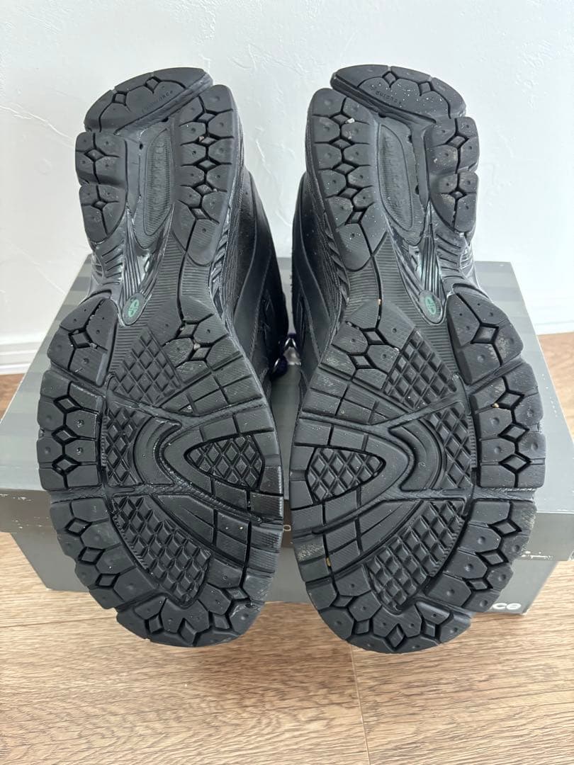 New Balance 2002R 29センチブラック/パープル