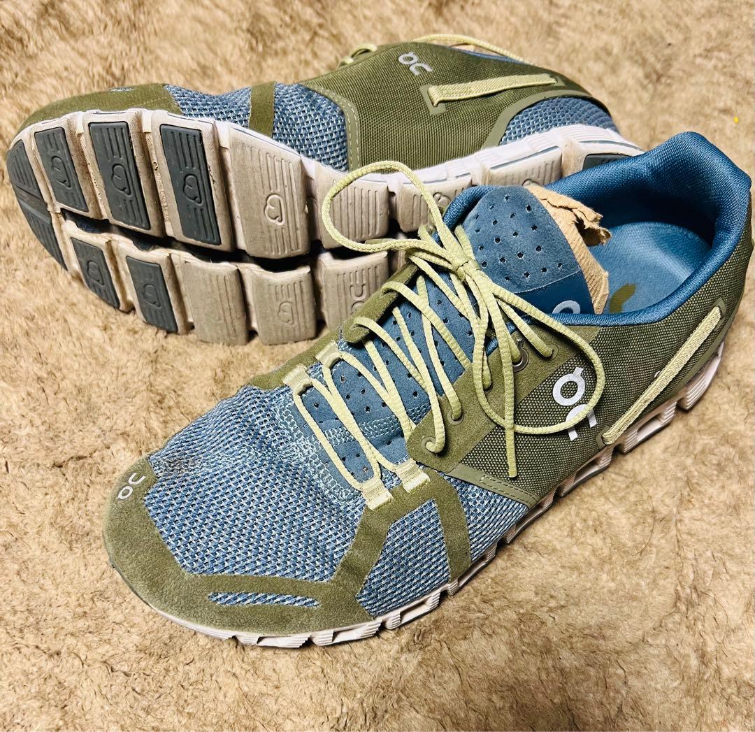 onシューズ　クラウド　UKサイズ8.5