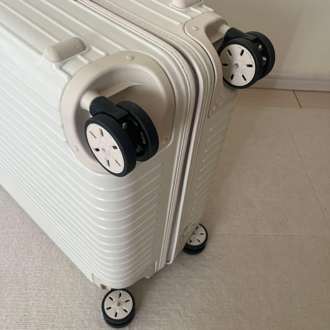 Rimowa Salsa Ecru97L ユナイテッドアローズ