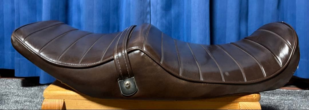 カワサキ ZRX400 純正ベース タックロールシート ローシート アンコ抜き