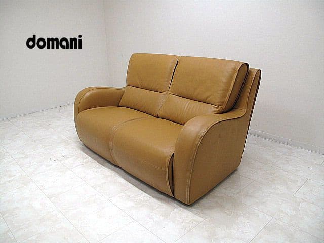 【展示品】カリモク　ドマーニ「エクセルライフ」最高峰総革2人掛けソファ