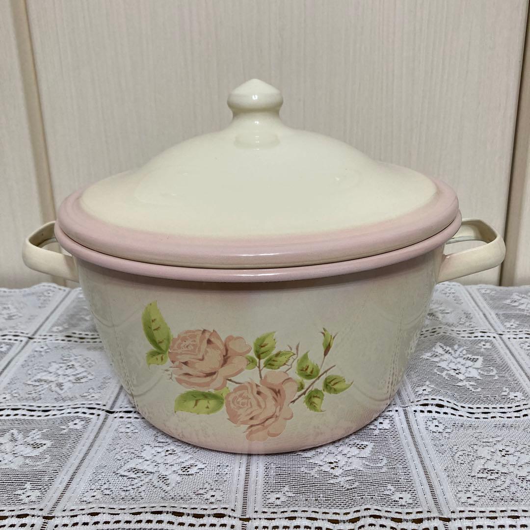 イマン　ダイアナローズ　アンティークキャセロール