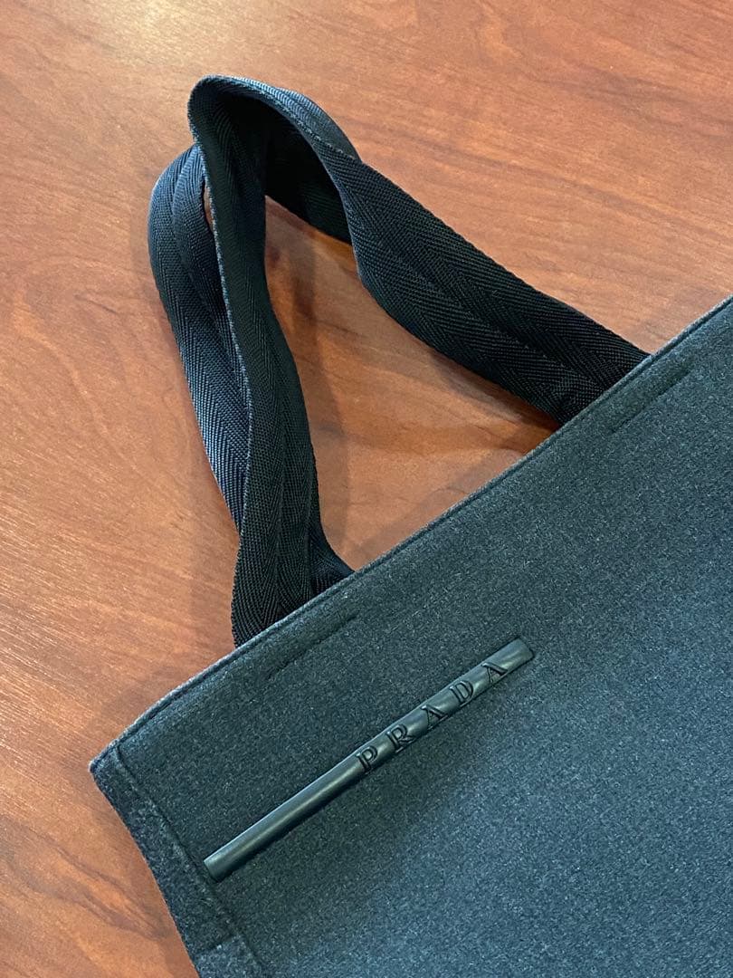 しげさん様 プラダ スポーツ トートバッグ グレー