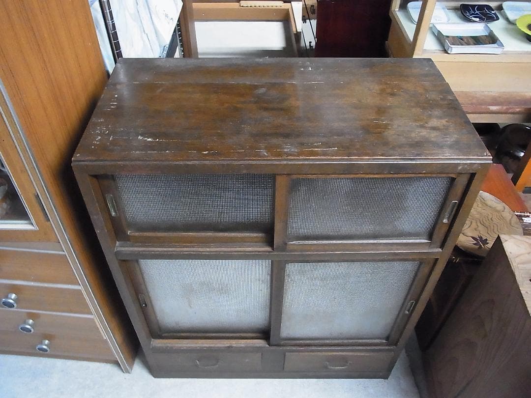 アンティーク　木製キャビネット　茶箪笥　収納　飾り棚　レトロガラス戸