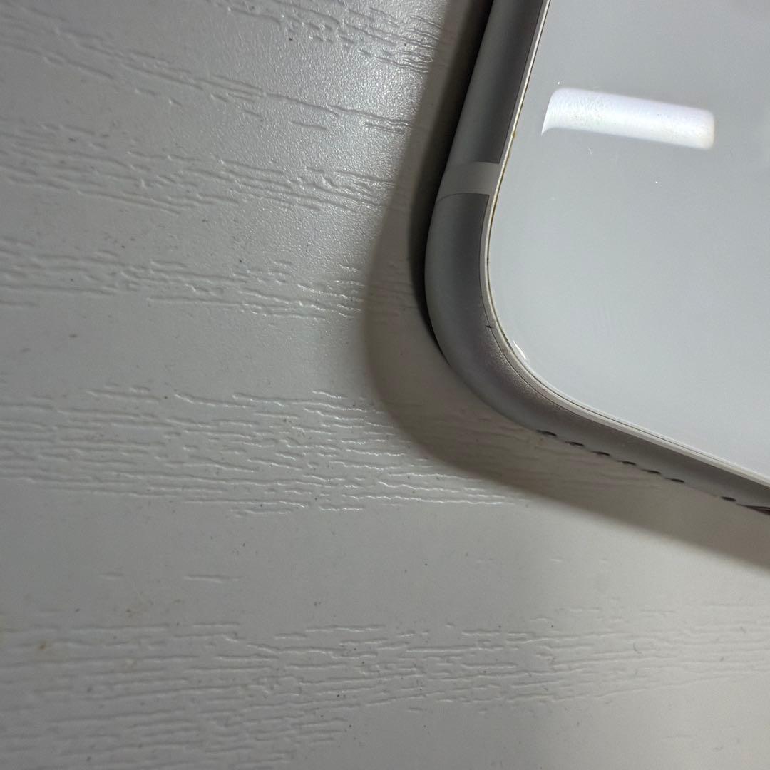 iPhone SE 第2世代　美品