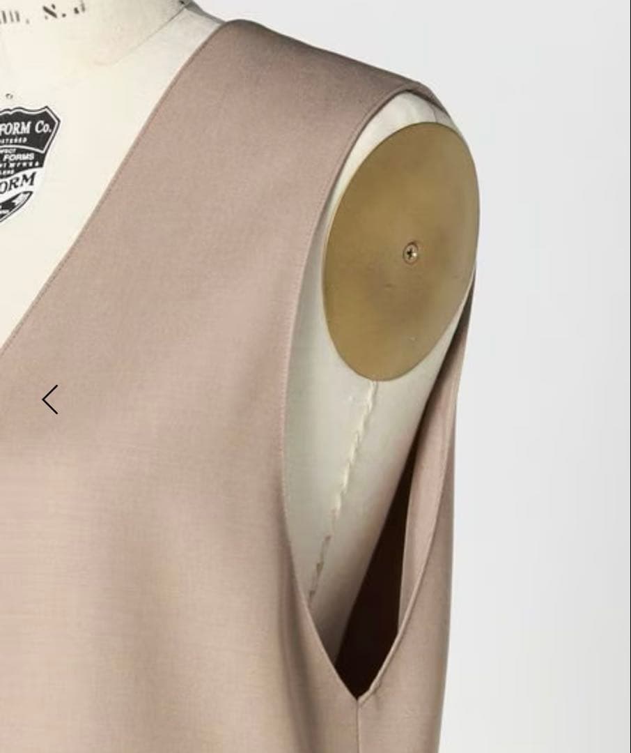 美品☆ドゥロワー2025FALL2 ノースリーブジャンプスーツ（サロペット）