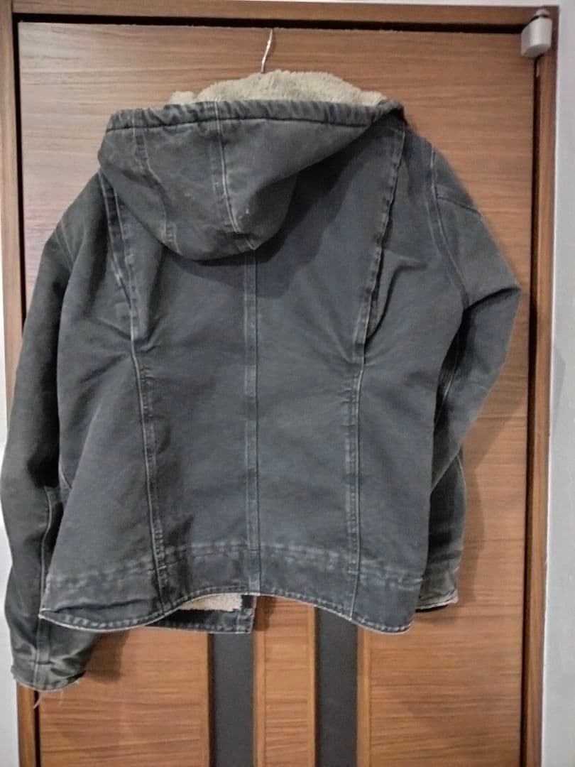 カーハート　シエラジャケット