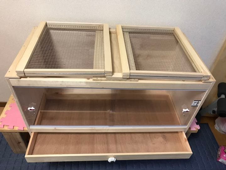 爬虫類の手作り木製ゲージです！我が家ではフトアゴヒゲトカゲちゃんのハウスに！